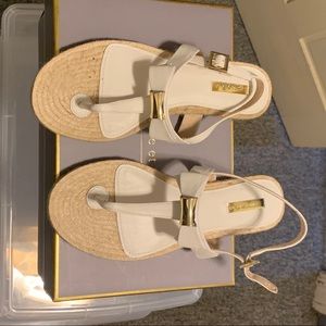 Women’s white sandal